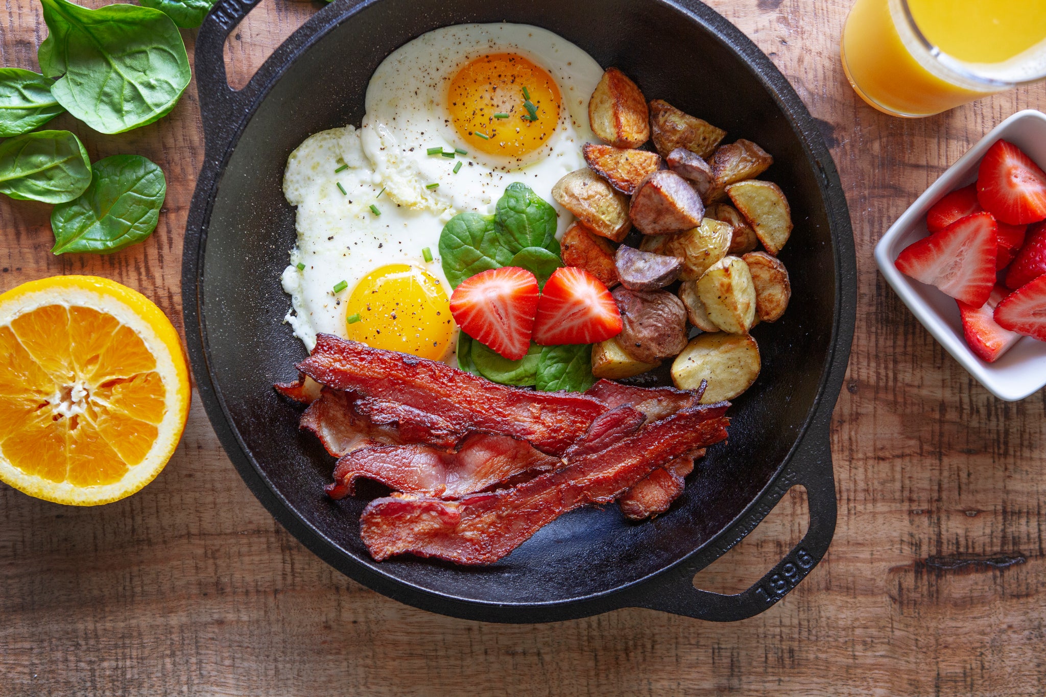 Bacon breakfast.jpg__PID:cf643e3a-51a5-46ff-8c69-abd5f59f2121